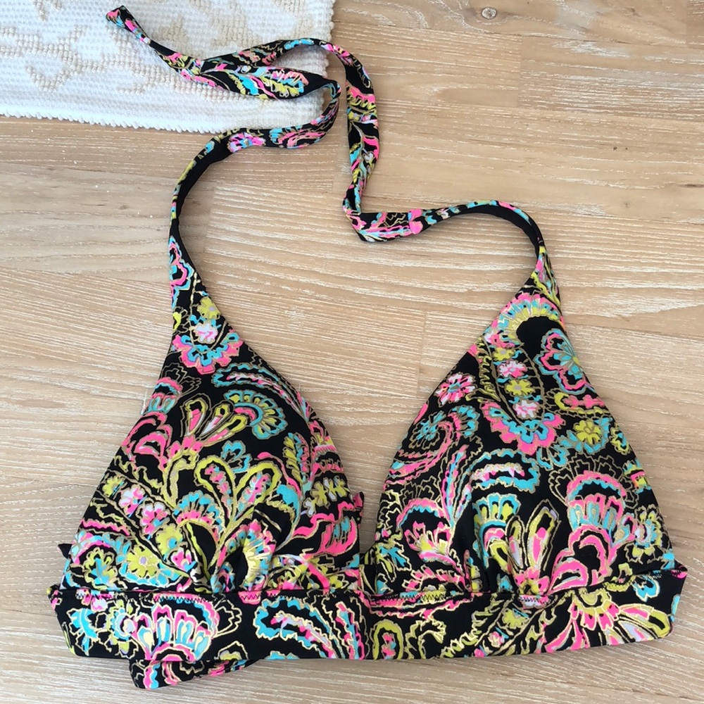 New VS swim top